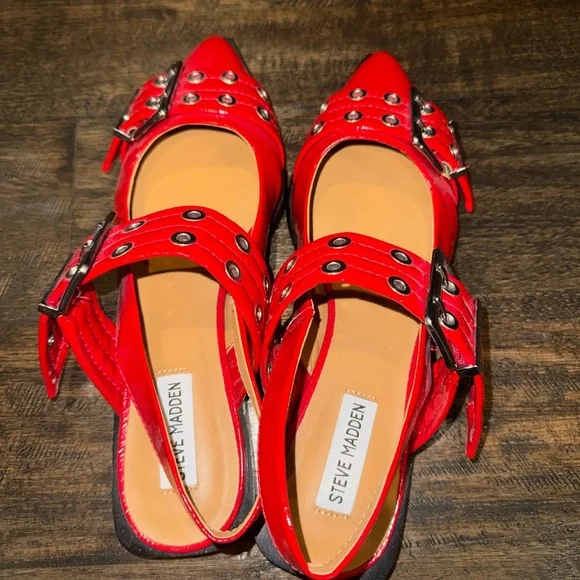 Steve Madden Red Patent Buckle Flats - Picture 6 of 10